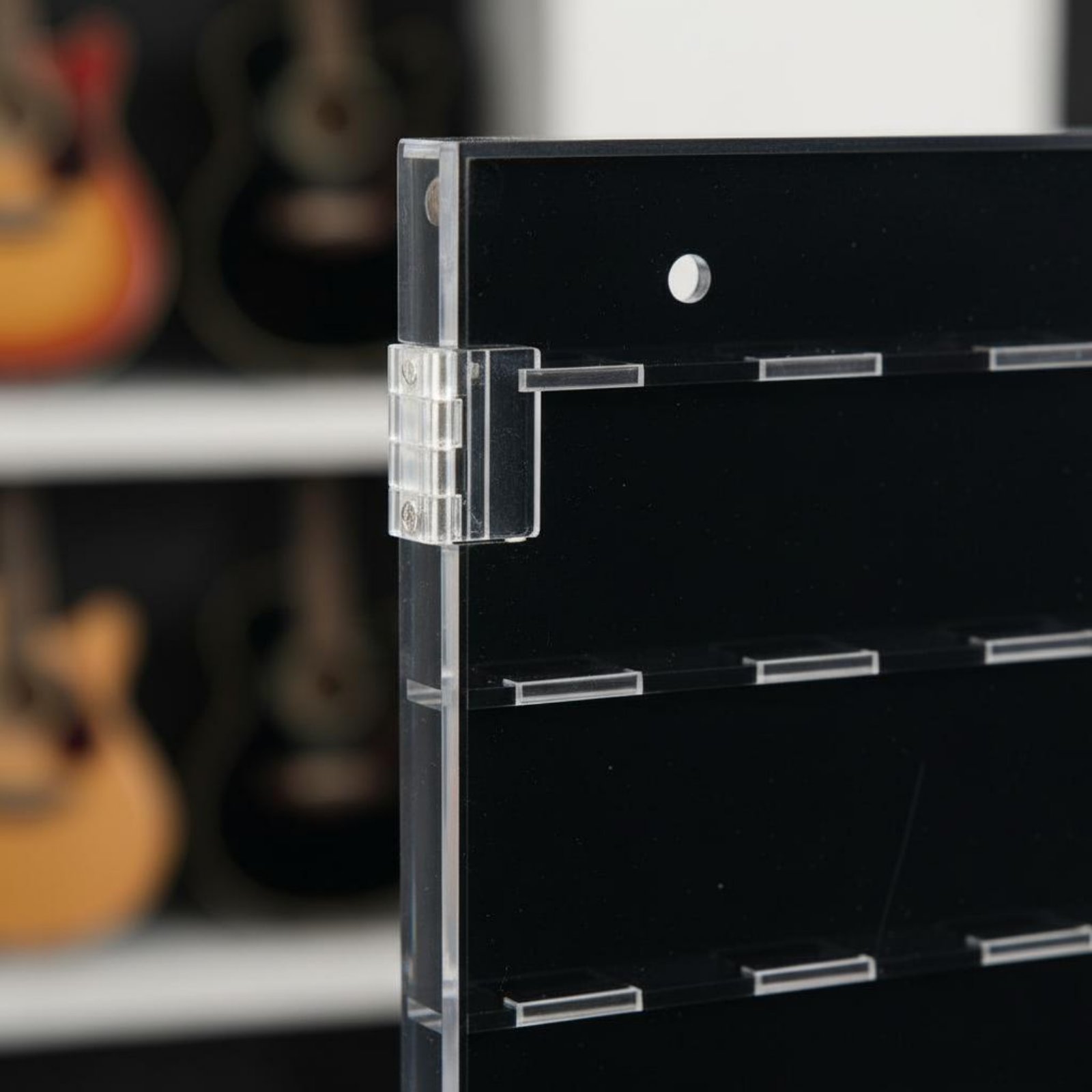Display Case Acrylic - علبة عرض لمشابك الجيتار مقاومة للغبار،