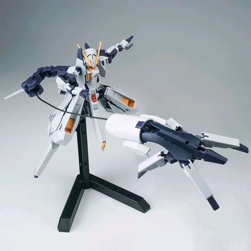 نموذج Ak Model Hg 002 TR-6 Wou - مراجعة Bandai Model Gundam Hg وسعره