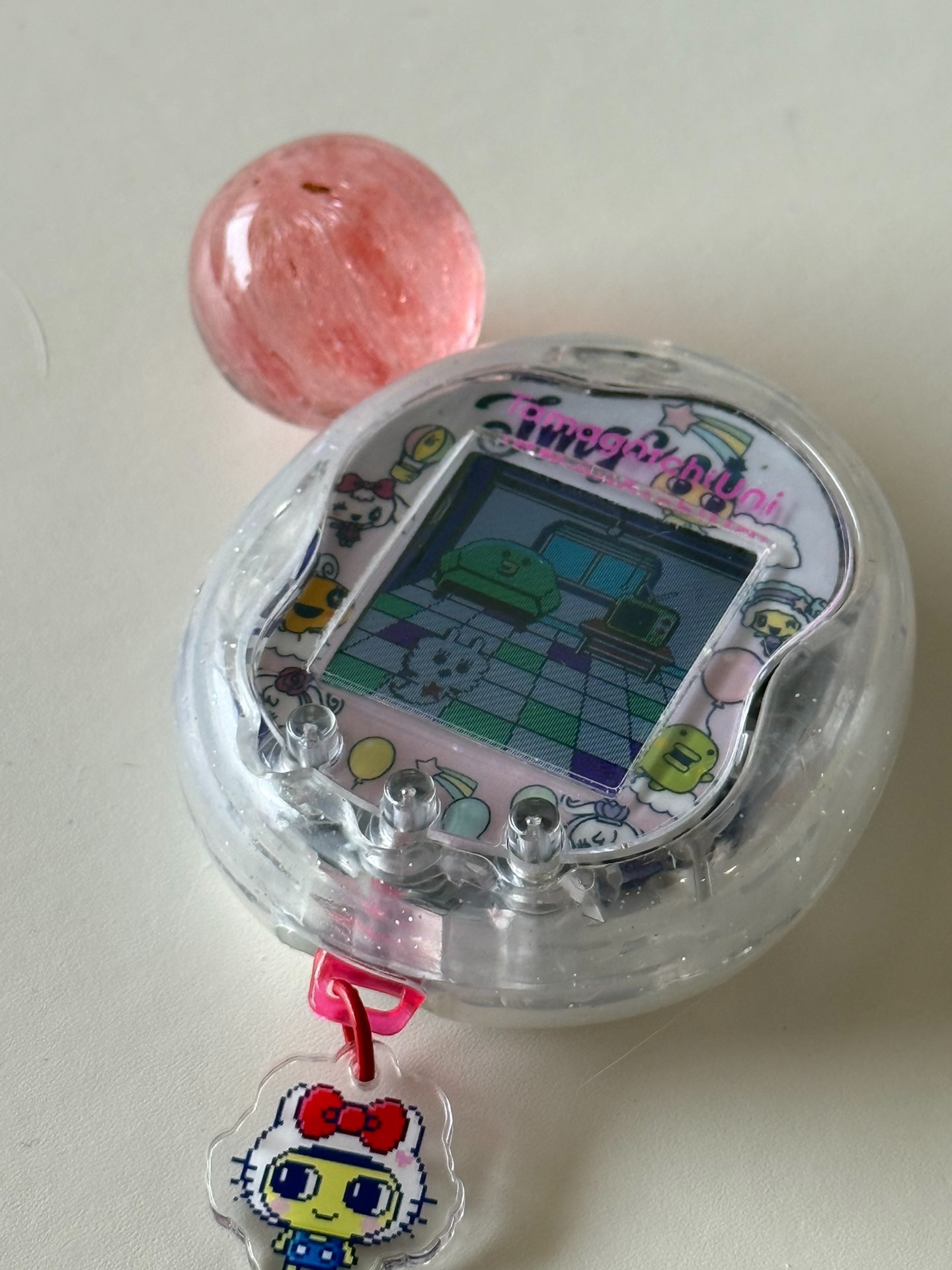 جديد بانداي تماغوتشي يوني واضح - مراجعة Bandai Model Tamagotchi وسعره